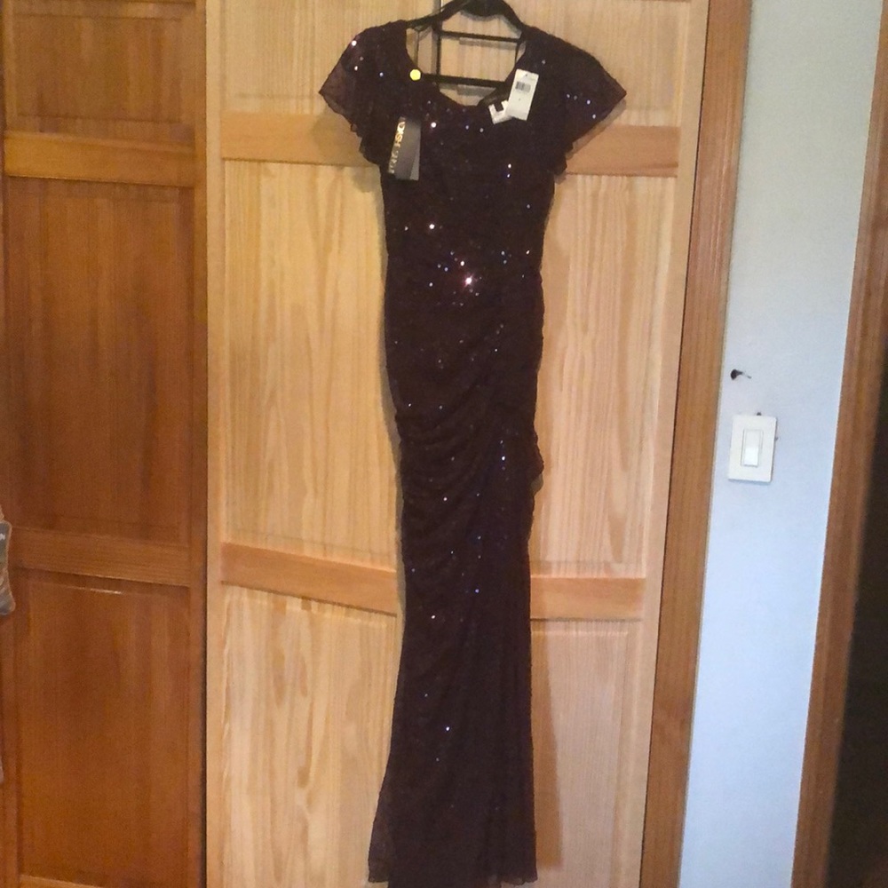 Tadashi Shoji